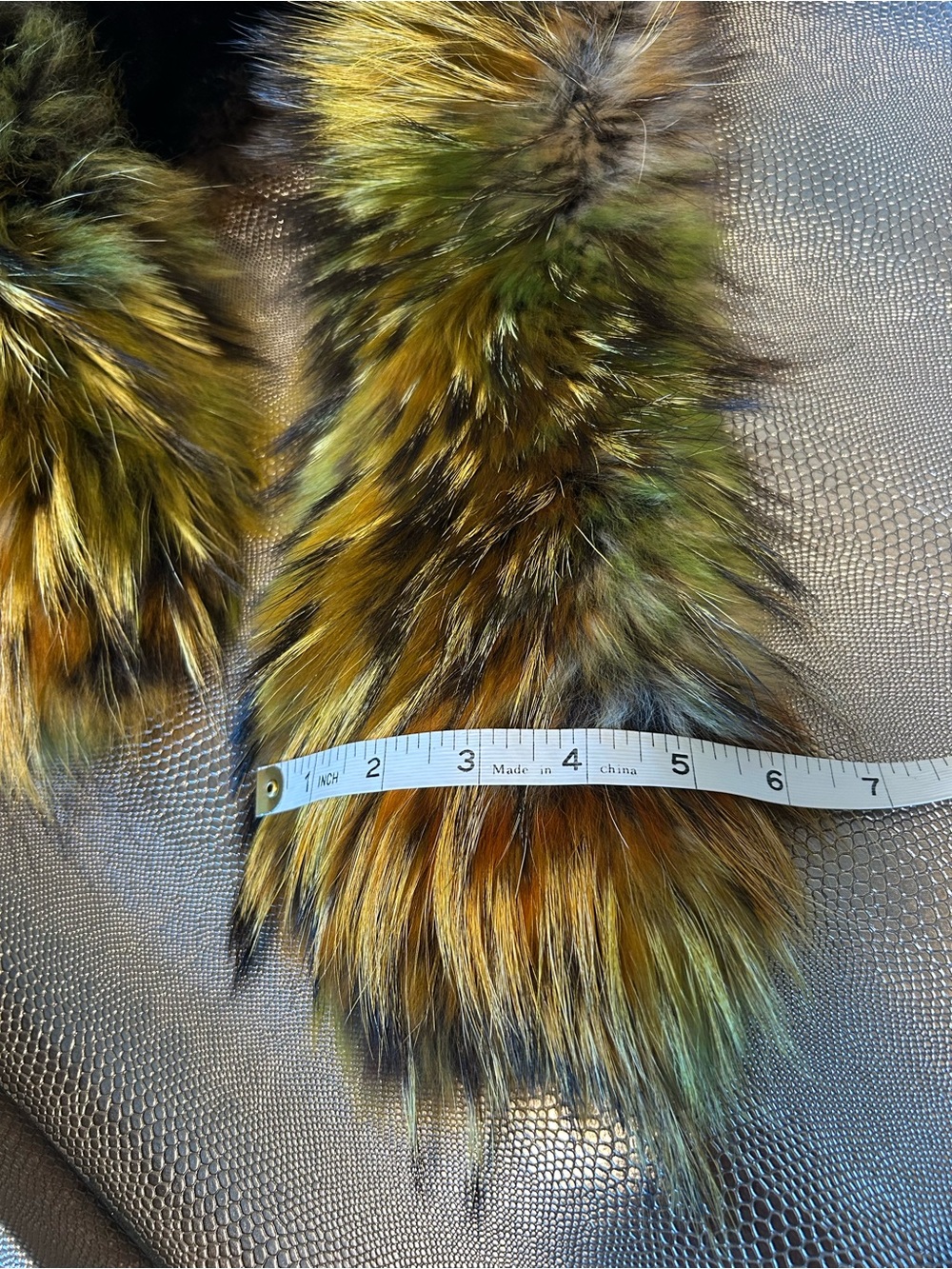 Real fur collar - Picture 9 of 12